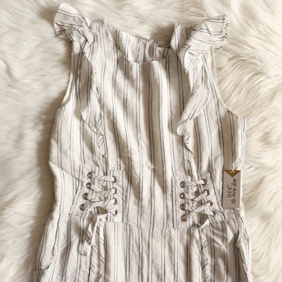 NWT - DEX White Black Stripe Lace Up Romper Size Small - Picture 3 of 7